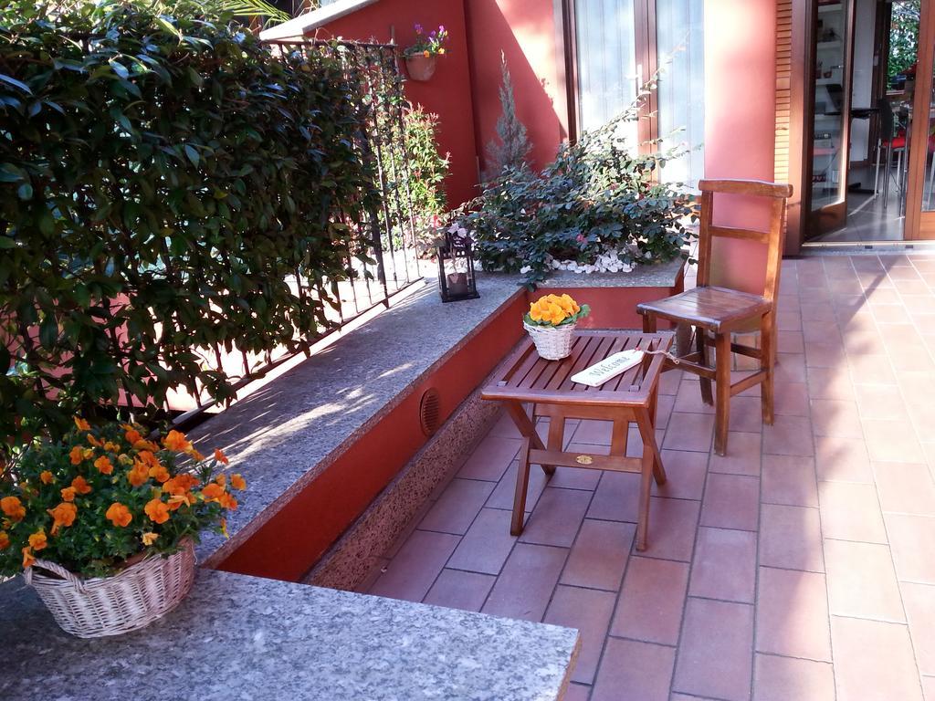 B&B Douglas House Varese Eksteriør bilde