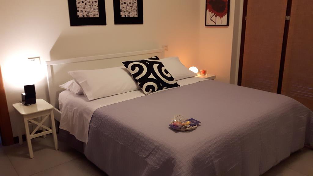 B&B Douglas House Varese Eksteriør bilde